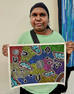 40 x 30 cm - Sharon Turner Nakamarra