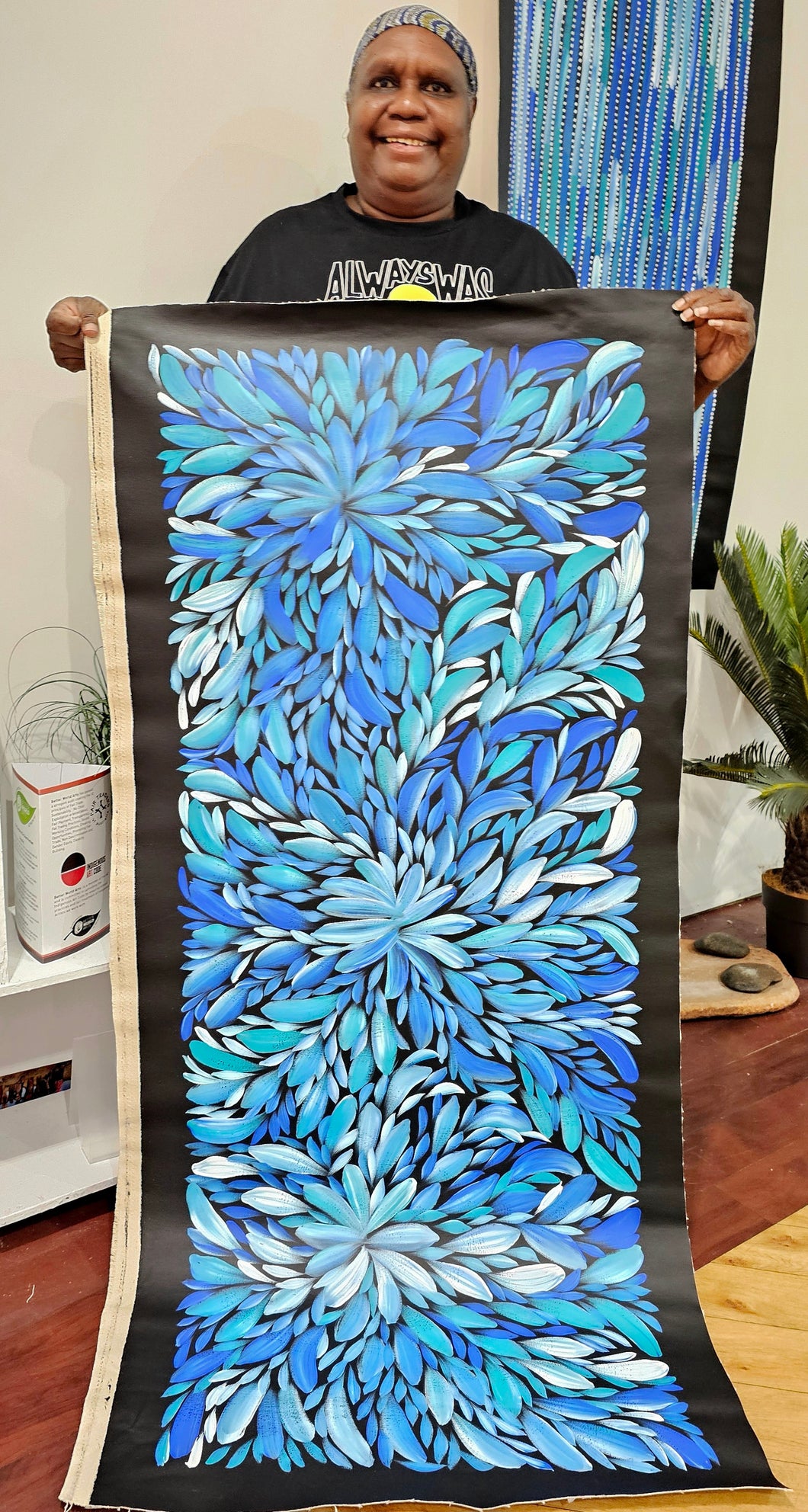 **Louise Numina Napananka - 144 x 58 cm