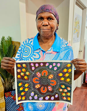 Jacinta Numina - Women collect bush plum and bush tomato