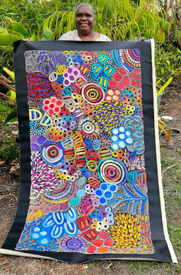 150 x 88 cm - Louise Numina Napananka
