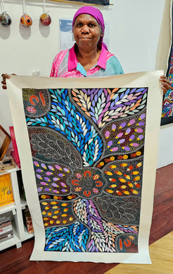 Jacinta Numina - Women collecting all the bushtuckers.